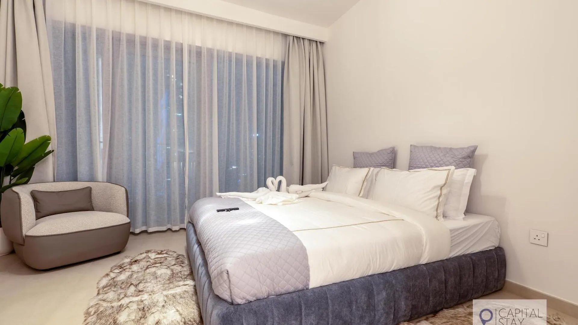 3 Bed And Maid Apt - Dubai Downtown - Burj Khalifa Apartment 0*,  United Arab Emirates